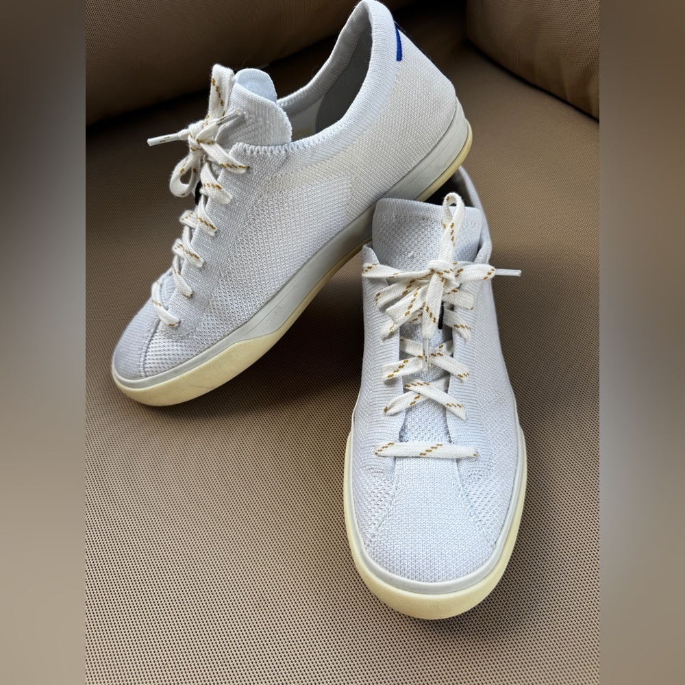 Rothy’s The Lace Up Sneaker Women’s Size 7,5 White Knit Shoes Navy Blue